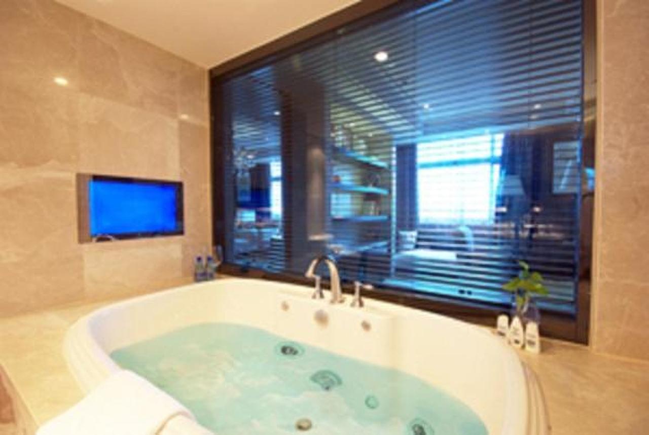 Wuxi Grand Hotel מראה חיצוני תמונה